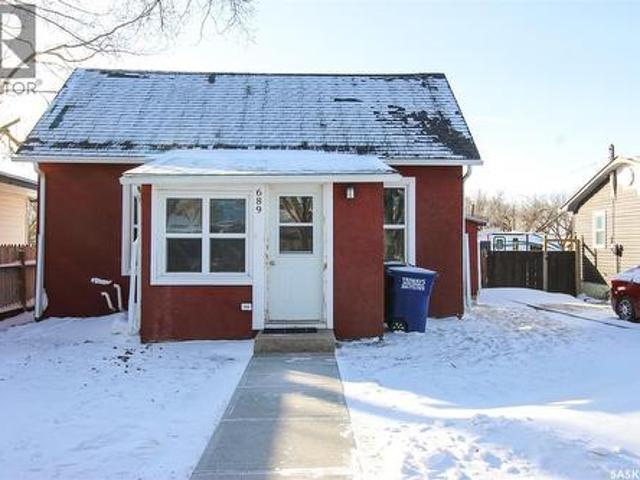 689 2Nd Street W, Shaunavon, SK, S0N 2M0 house for sale | Listing ID SK027533 | Royal LePage