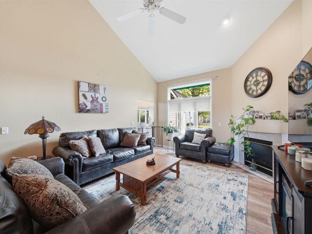 689 Korey's Circle # 16