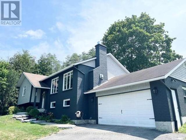 689 Ravenshoe Road, Uxbridge, ON, L9P 1R2 house for sale | Listing ID N13846 | Royal LePage