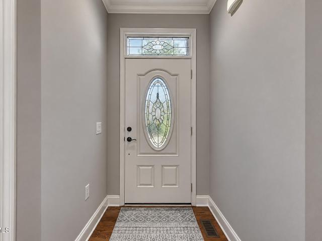 689 Trillium Trail