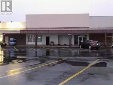68 70 Elizabeth Drive, Gander, NL, A1V 1T3 commercial for sa.