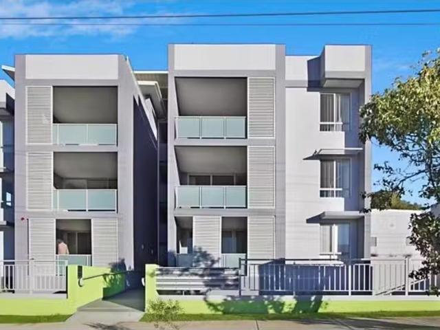 6/8 10 Fraser St, Westmead Apartment for rent Listed by Maroo.