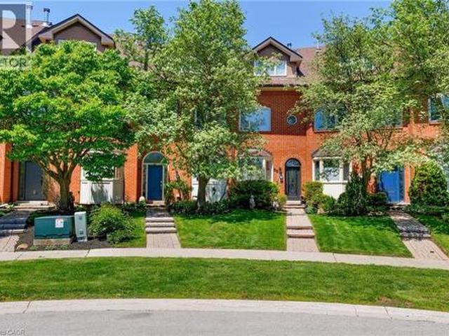 68 Tradewind Drive, Oakville, ON, L6L 6K8 house for sale | Listing ID 40864 | Royal LePage
