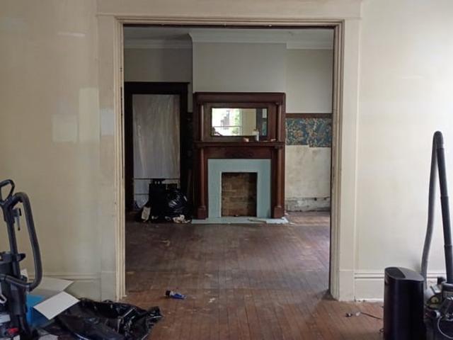68 W Lincoln St