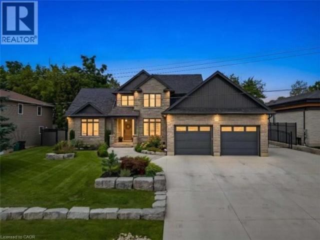 68 Waldau Crescent, Wilmot Township, ON, N2G 3W7 house for sale | Listing ID 40861 | Royal LePage