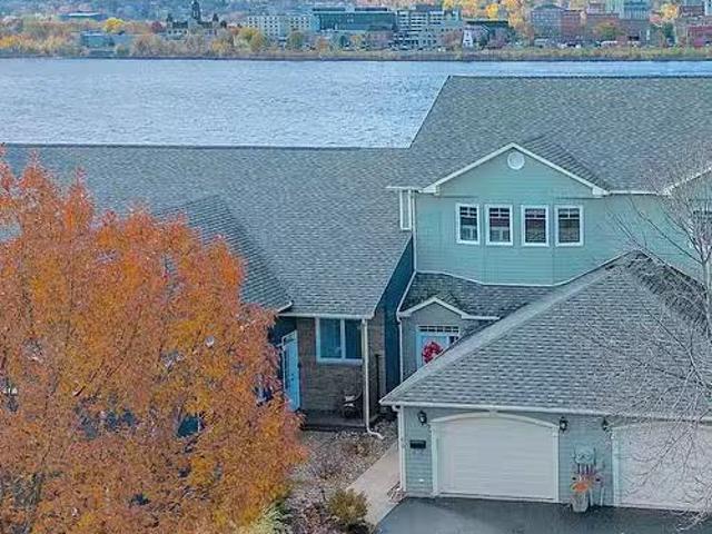 68 Waterford Lane, Fredericton, NB, E3A 0E2 house for sale.