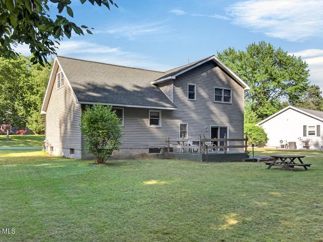 68 Wineberry Lane