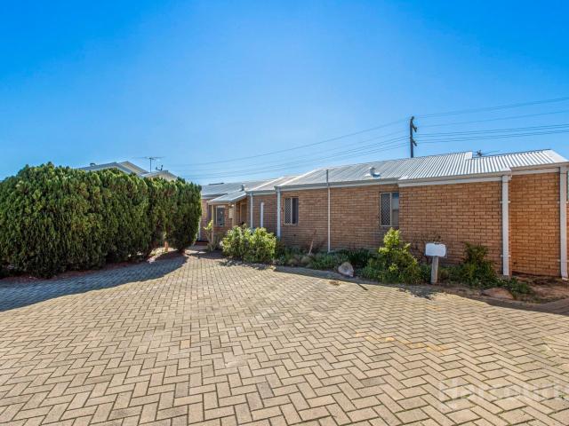 6/8 Ashford Avenue, ROCKINGHAM, WA 6168