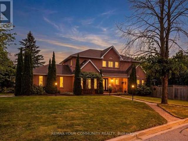 68 Autumn Way, Aurora, ON, L4G 4P4 house for sale | Listing ID N13493 | Royal LePage