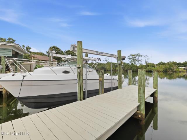 68 Bayou Circle