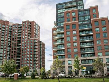 Apartment for rent in Peel, Ontario - Parking