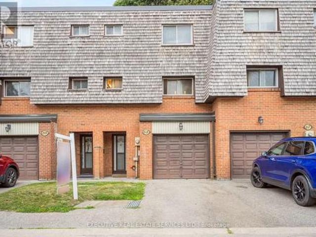 68 Briar Path Nw, Brampton, ON, L6T 2A3 townhouse for sale | Listing ID W13671 | Royal LePage