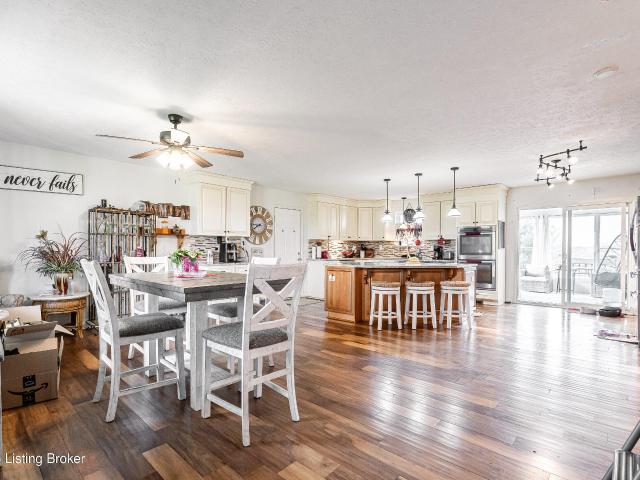 68 Charlene Ct