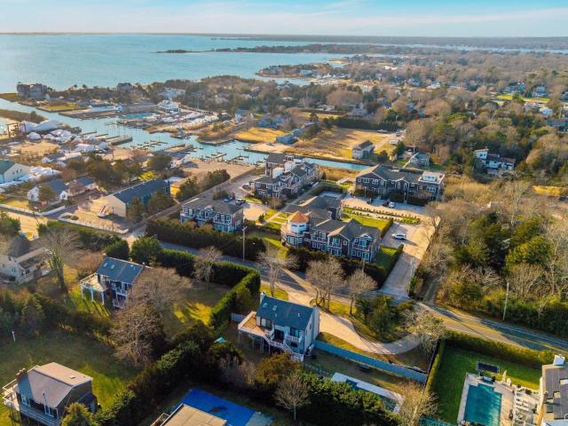 68 Foster Ave, Unit 13, Hampton Bays, NY 11946 | MLS #959266