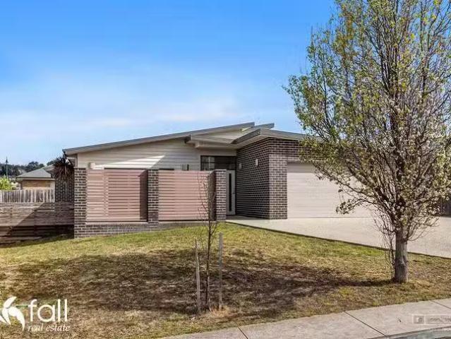 68 Glebe Hill Road, Howrah, TAS 7018