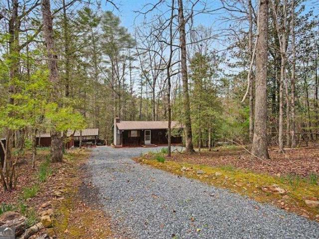 68 Hawk Lane