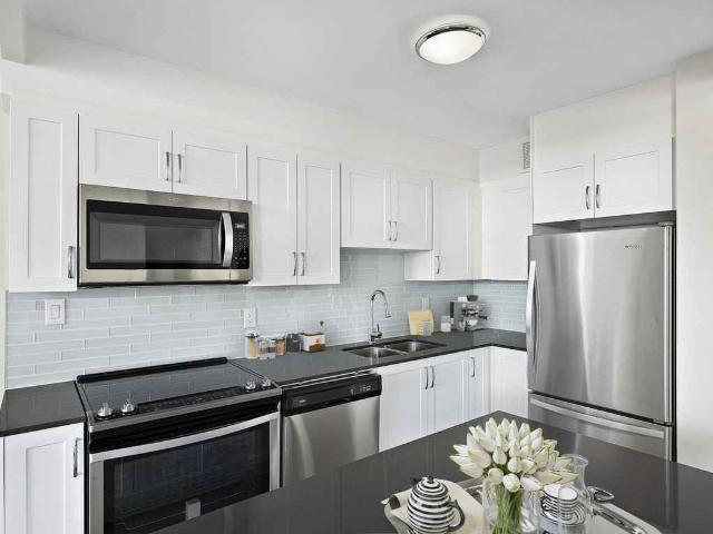 68 Hillside Drive Studio Apartment for Rent at 68 Hillside Dr, Toronto, ON M4K 2M4 Broadview North