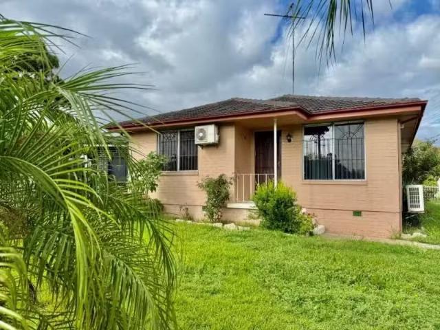 68 Lawrence Hargrave Road, Warwick Farm House for rent Listed.