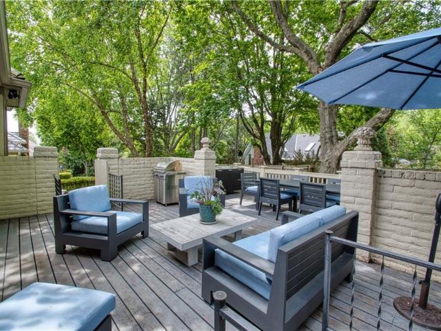 68 Le Mans Ct, Prairie Village, KS 66208 | MLS #2612