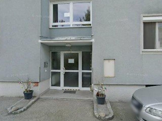68 m2 apartment for rent in Langenstein