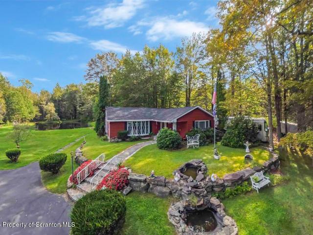 68 Main St, Gouldsboro, PA 18424 | MLS #SC254408