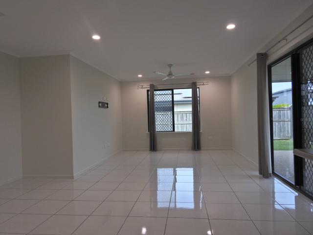 68 Marlborough StreetOoralea QLD 4740, Australia