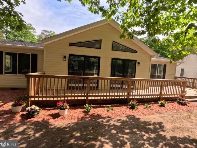 68 Matilda Ln, Montross, VA 22520 | MLS #VAWE2011
