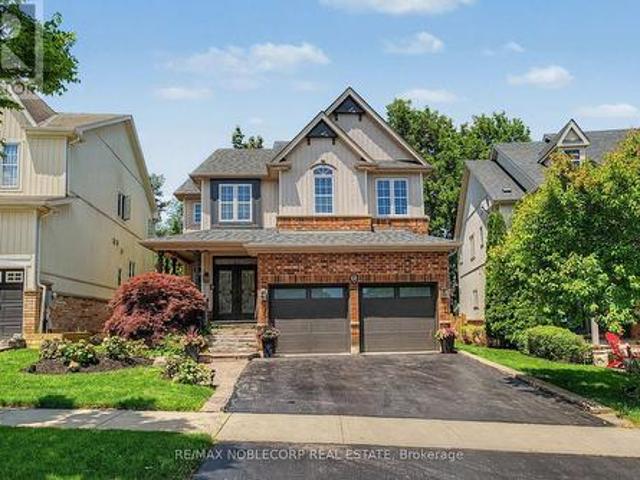 68 Meadowglen Boulevard, Halton Hills, ON, L7G 0B7 house for sale | Listing ID W13591 | Royal LePage