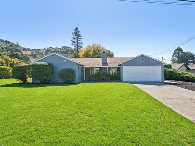 68 Mercury Ave, Tiburon, CA 94920