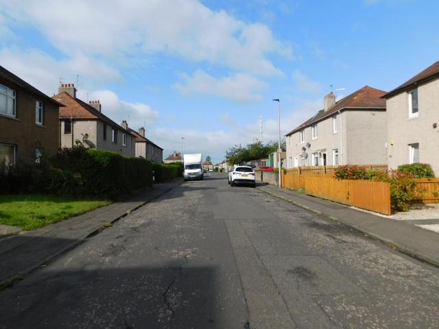 68 Parkhead Avenue, City of Edinburgh, EH11 4SG, United Kingdom | 4 bed apartment for rent #138178254 | Rentberry