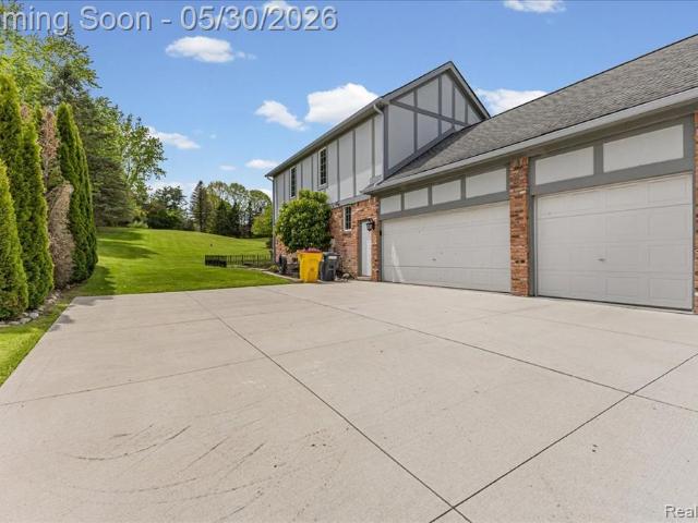 69075 Brookhill Drive
