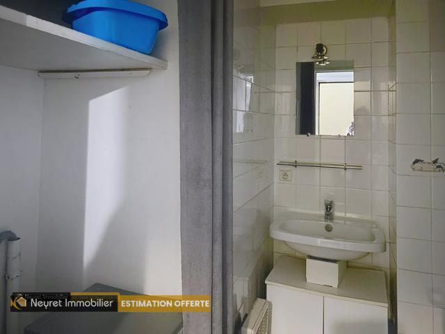 69007 Secteur Saxe Gambetta STUDIO COPROPRIETE 1990