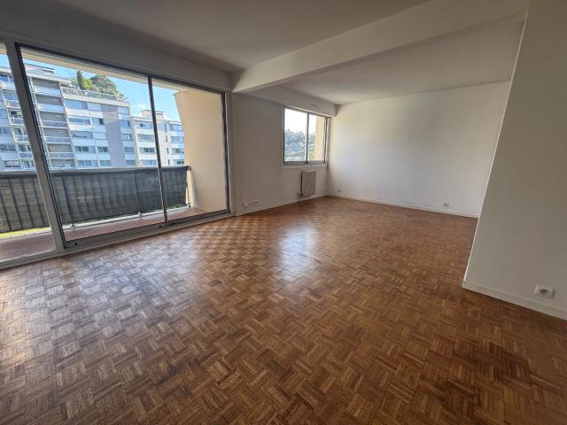 69005 88.41 m2