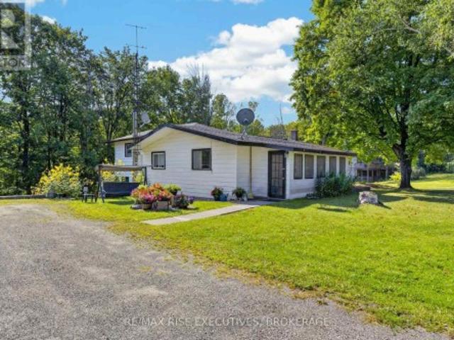 6900 Perth Road, South Frontenac, ON, K0H 2L0 house for sale | Listing ID X13727 | Royal LePage