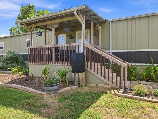 6901 Breezewood Drive