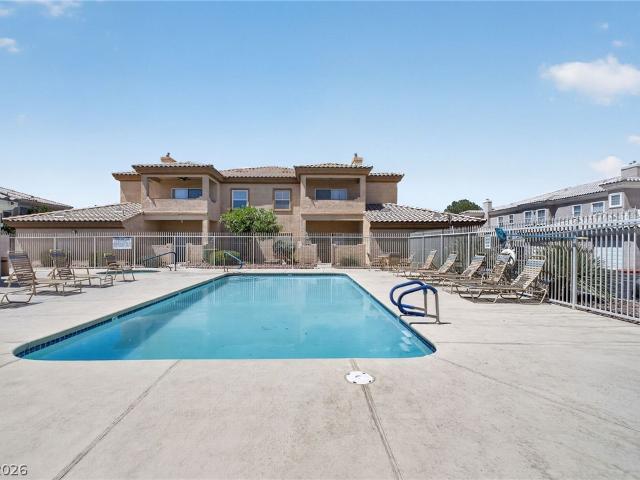 6901 Cobre Azul Avenue 202