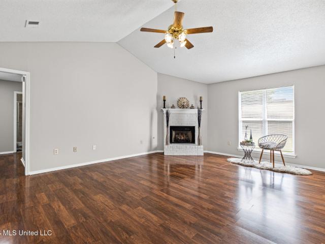 6902 Magnolia Drive