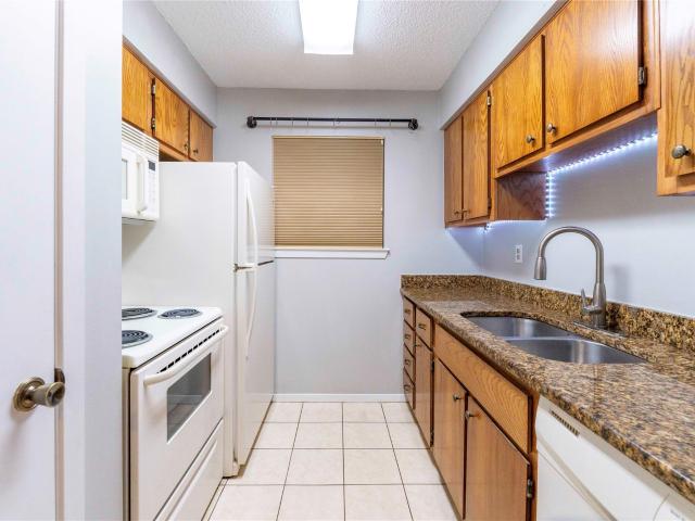 6903 Deatonhill Dr # 28