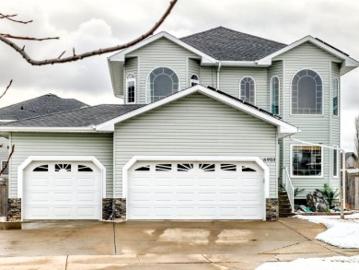 6903 38 Avenue, Camrose, AB, T4V 5A8 house for sale | Listing ID E4481 | Royal LePage