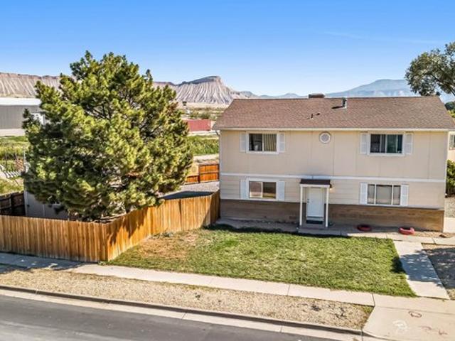 690 30 Rd, Grand Junction, CO 81504