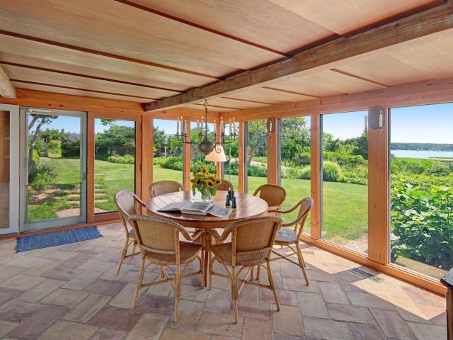 690 & 794 Chappaquonsett Road, Vineyard Haven, US, MA