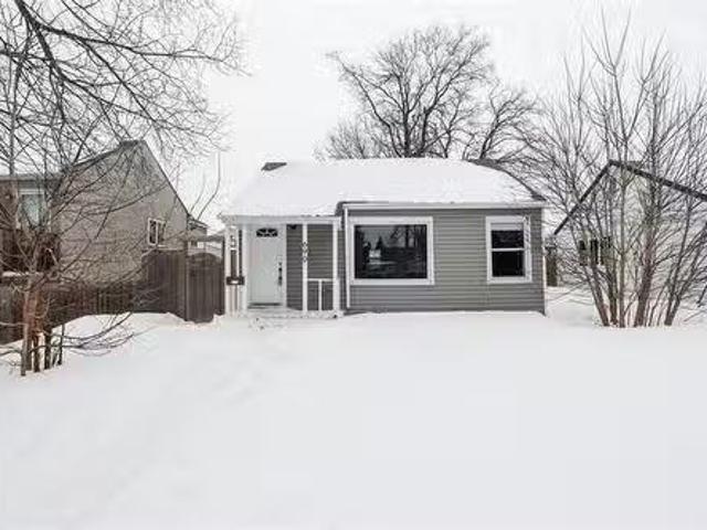 690 Rosedale Ave, Winnipeg, MB, R3L 1M8 house for sale List.