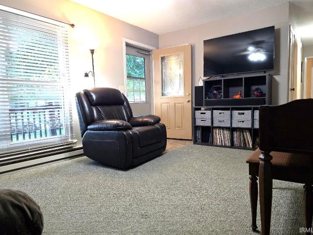 6914 Salge Drive