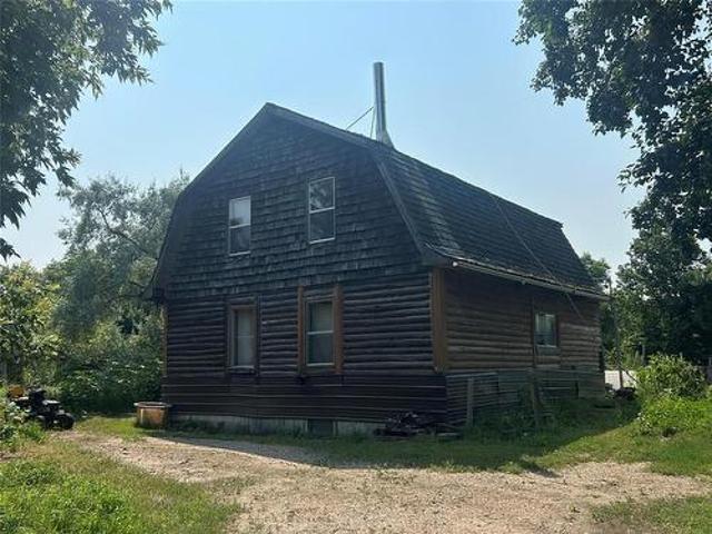 6914 W Road, North Cypress Rm, MB, R0K 2H0 house for sale | Listing ID 202618 | Royal LePage