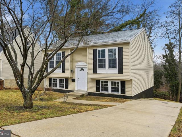 6915 Adel St, Capitol Heights, MD 20743 | MLS #MDPG2192