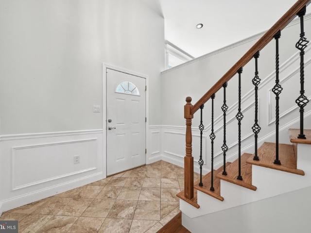 6916 Stratford Drive