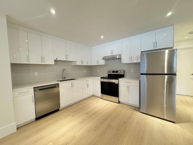 6916 Union Street apartment — Burnaby, BC 1 Bedroom 1 Bedroom