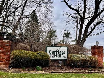 6910 Carriage Hill Drive 101