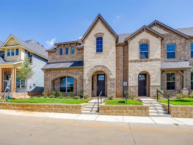 6912 Houndstooth Place