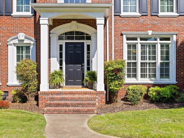 6913 Autumn Lake Trail